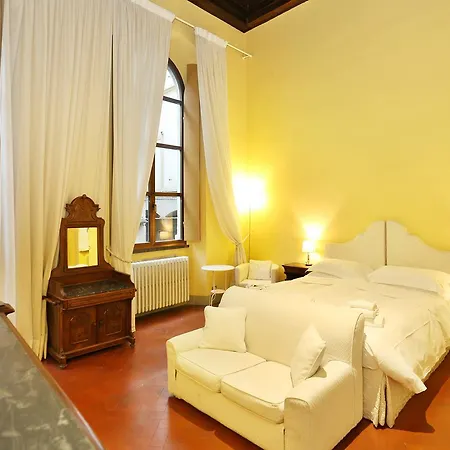Maison d'hôtes D'epoca Via Santo Spirito 6 2*